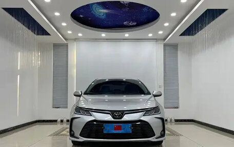 Toyota Corolla, 2022 год, 1 096 000 рублей, 2 фотография