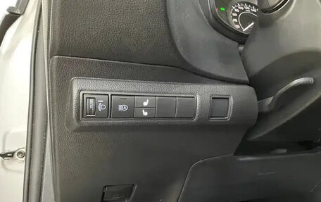 Toyota Corolla, 2022 год, 1 096 000 рублей, 9 фотография