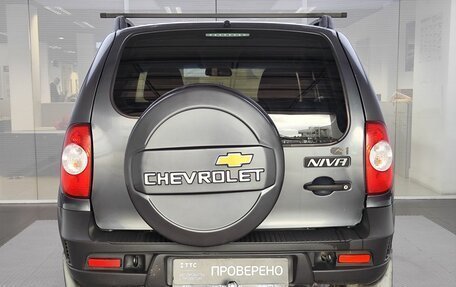 Chevrolet Niva I рестайлинг, 2020 год, 770 000 рублей, 7 фотография