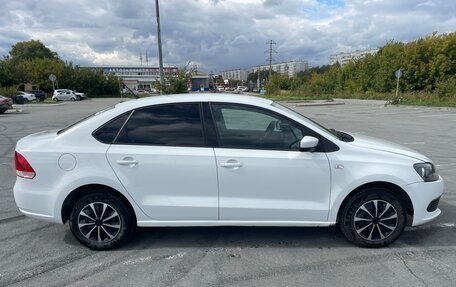 Volkswagen Polo VI (EU Market), 2014 год, 880 000 рублей, 4 фотография