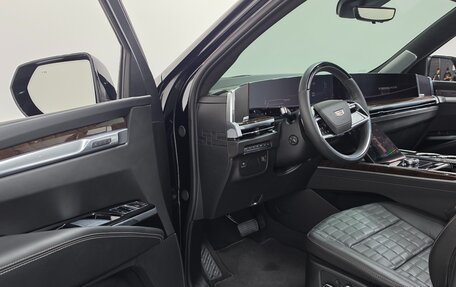 Cadillac Escalade V, 2025 год, 22 057 700 рублей, 10 фотография