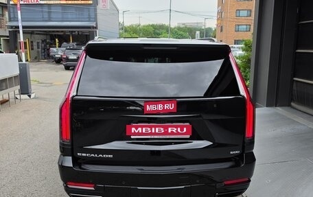Cadillac Escalade V, 2025 год, 22 057 700 рублей, 3 фотография