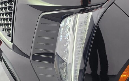 Cadillac Escalade V, 2025 год, 22 057 700 рублей, 22 фотография