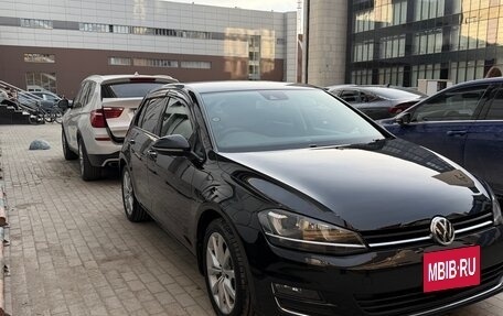 Volkswagen Golf VII, 2013 год, 1 350 000 рублей, 2 фотография