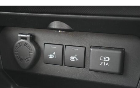 Toyota Raize I, 2023 год, 1 099 000 рублей, 10 фотография