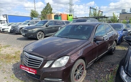 Mercedes-Benz E-Класс, 2013 год, 1 151 875 рублей, 2 фотография