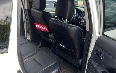 Mitsubishi Outlander III рестайлинг 3, 2013 год, 1 750 000 рублей, 6 фотография