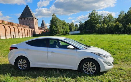 Hyundai Elantra V, 2014 год, 1 100 000 рублей, 3 фотография