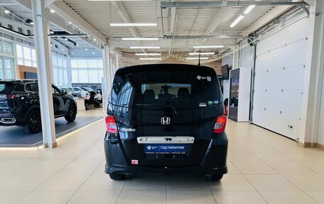 Honda Freed I, 2012 год, 1 099 999 рублей, 5 фотография