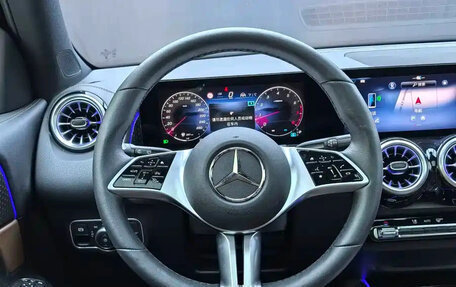 Mercedes-Benz GLB, 2025 год, 2 700 000 рублей, 6 фотография