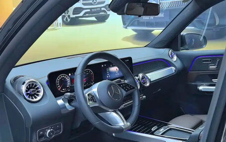 Mercedes-Benz GLB, 2025 год, 2 700 000 рублей, 8 фотография