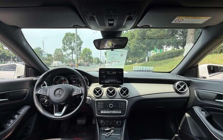 Mercedes-Benz CLA, 2018 год, 1 770 000 рублей, 3 фотография