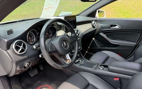Mercedes-Benz CLA, 2018 год, 1 770 000 рублей, 4 фотография
