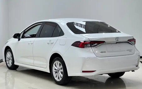 Toyota Corolla, 2023 год, 1 650 000 рублей, 6 фотография
