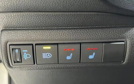 Toyota Corolla, 2023 год, 1 650 000 рублей, 17 фотография