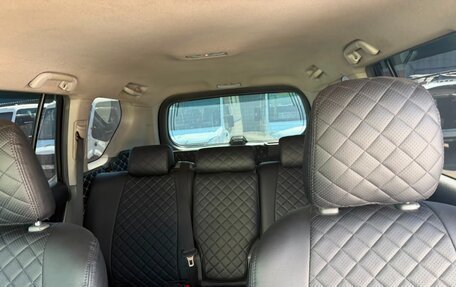 Toyota Land Cruiser Prado 150 рестайлинг 2, 2010 год, 2 520 000 рублей, 3 фотография