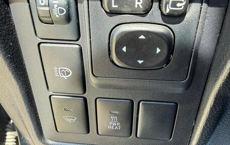 Toyota Land Cruiser Prado 150 рестайлинг 2, 2010 год, 2 520 000 рублей, 9 фотография
