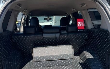 Toyota Land Cruiser Prado 150 рестайлинг 2, 2010 год, 2 520 000 рублей, 2 фотография