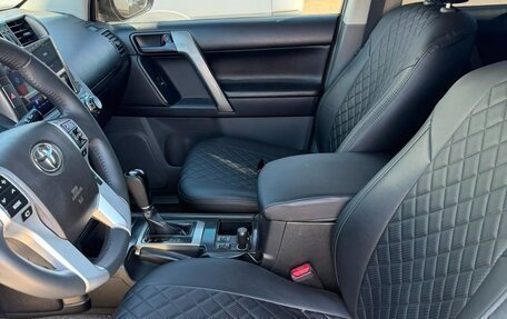 Toyota Land Cruiser Prado 150 рестайлинг 2, 2010 год, 2 520 000 рублей, 18 фотография