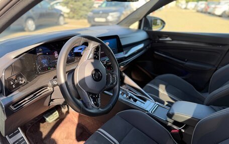 Volkswagen Golf VIII, 2022 год, 2 200 000 рублей, 5 фотография