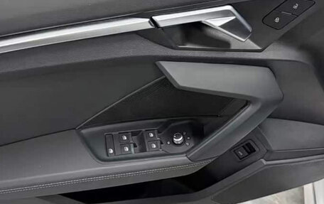 Audi A3, 2023 год, 2 050 000 рублей, 10 фотография