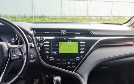 Toyota Camry, 2019 год, 2 464 000 рублей, 10 фотография