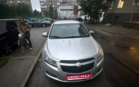 Chevrolet Cruze II, 2010 год, 450 000 рублей, 5 фотография
