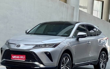 Toyota Venza, 2022 год, 4 000 000 рублей, 1 фотография