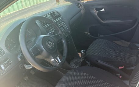 Volkswagen Polo VI (EU Market), 2012 год, 590 000 рублей, 3 фотография