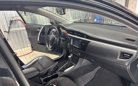 Toyota Corolla, 2013 год, 1 250 000 рублей, 2 фотография