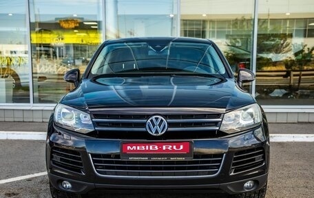 Volkswagen Touareg III, 2012 год, 1 898 000 рублей, 2 фотография