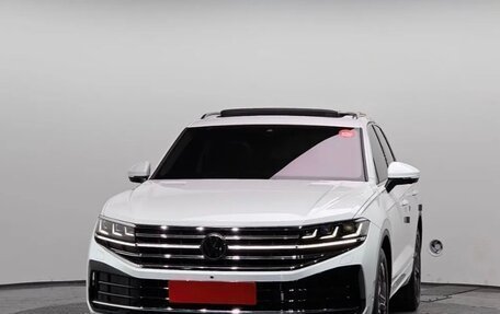 Volkswagen Touareg III, 2024 год, 9 710 000 рублей, 3 фотография