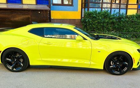 Chevrolet Camaro VI, 2019 год, 4 200 000 рублей, 3 фотография