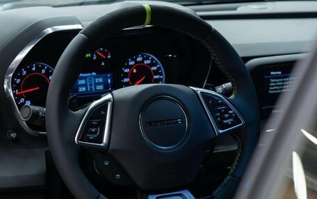 Chevrolet Camaro VI, 2019 год, 4 200 000 рублей, 5 фотография