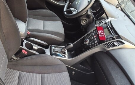 Hyundai i30 II рестайлинг, 2013 год, 950 000 рублей, 11 фотография