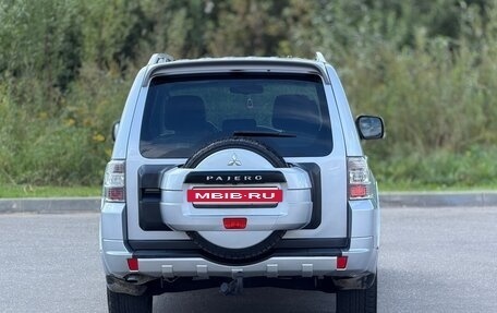 Mitsubishi Pajero IV, 2011 год, 1 400 000 рублей, 5 фотография
