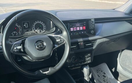 Skoda Rapid II, 2022 год, 1 630 000 рублей, 14 фотография