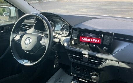 Skoda Rapid II, 2022 год, 1 630 000 рублей, 9 фотография