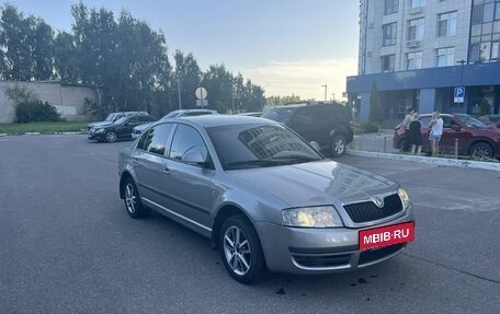 Skoda Superb III рестайлинг, 2007 год, 535 000 рублей, 3 фотография