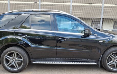 Mercedes-Benz M-Класс, 2011 год, 2 100 000 рублей, 3 фотография