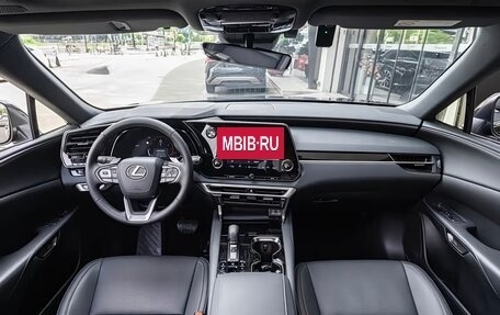 Lexus RX IV рестайлинг, 2025 год, 6 700 099 рублей, 10 фотография