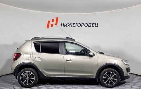 Renault Sandero II рестайлинг, 2018 год, 899 000 рублей, 4 фотография