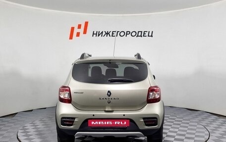 Renault Sandero II рестайлинг, 2018 год, 899 000 рублей, 6 фотография