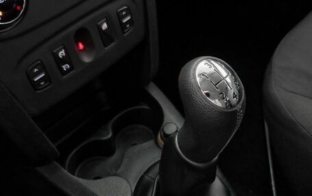Renault Sandero II рестайлинг, 2018 год, 899 000 рублей, 19 фотография