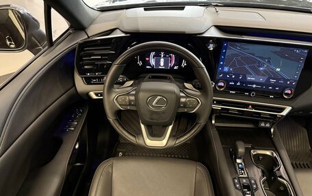 Lexus RX IV рестайлинг, 2024 год, 7 800 000 рублей, 13 фотография