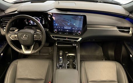 Lexus RX IV рестайлинг, 2024 год, 7 800 000 рублей, 12 фотография