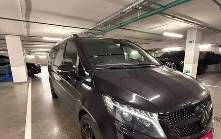 Mercedes-Benz V-Класс, 2023 год, 11 100 000 рублей, 2 фотография