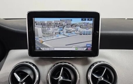 Mercedes-Benz GLA, 2015 год, 2 300 000 рублей, 13 фотография