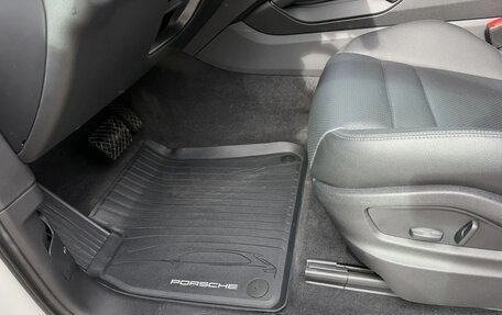 Porsche Cayenne III, 2021 год, 12 000 000 рублей, 23 фотография