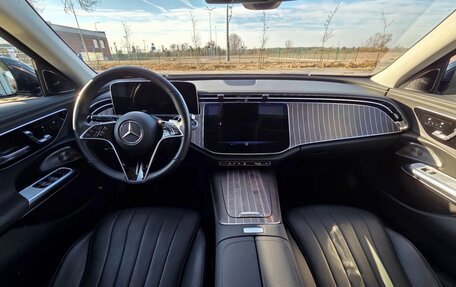 Mercedes-Benz E-Класс, 2025 год, 7 200 000 рублей, 10 фотография
